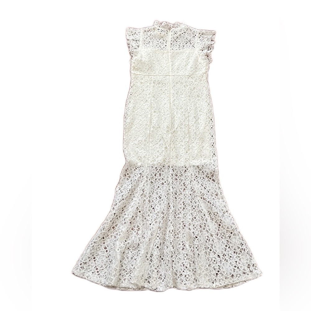 NWOT En Focus White  Maxi Mermaid turtleneck Cap Short Sleeves Lace Size 6 Dress